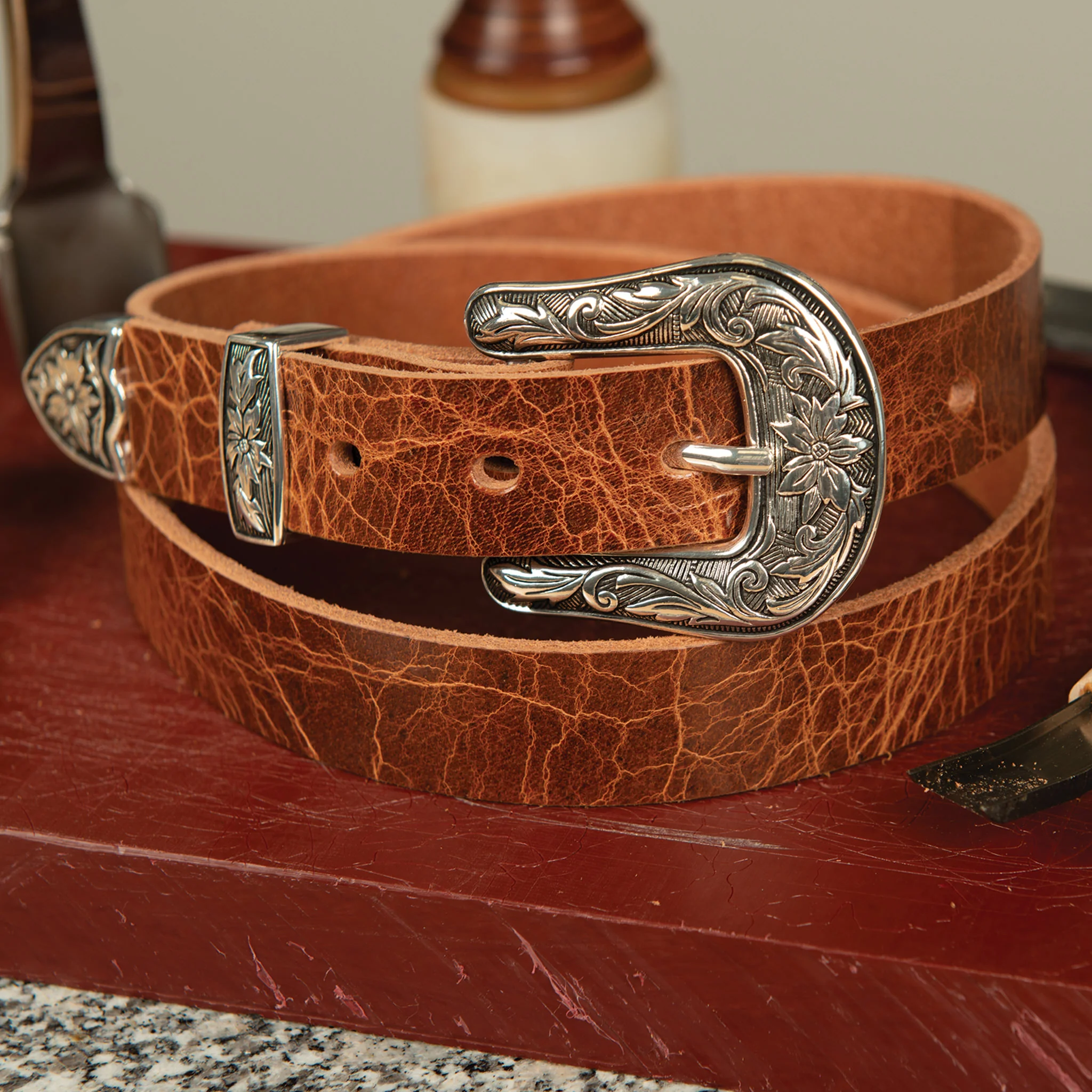 Western Floral Buckle Loop & Tip Set, 1"