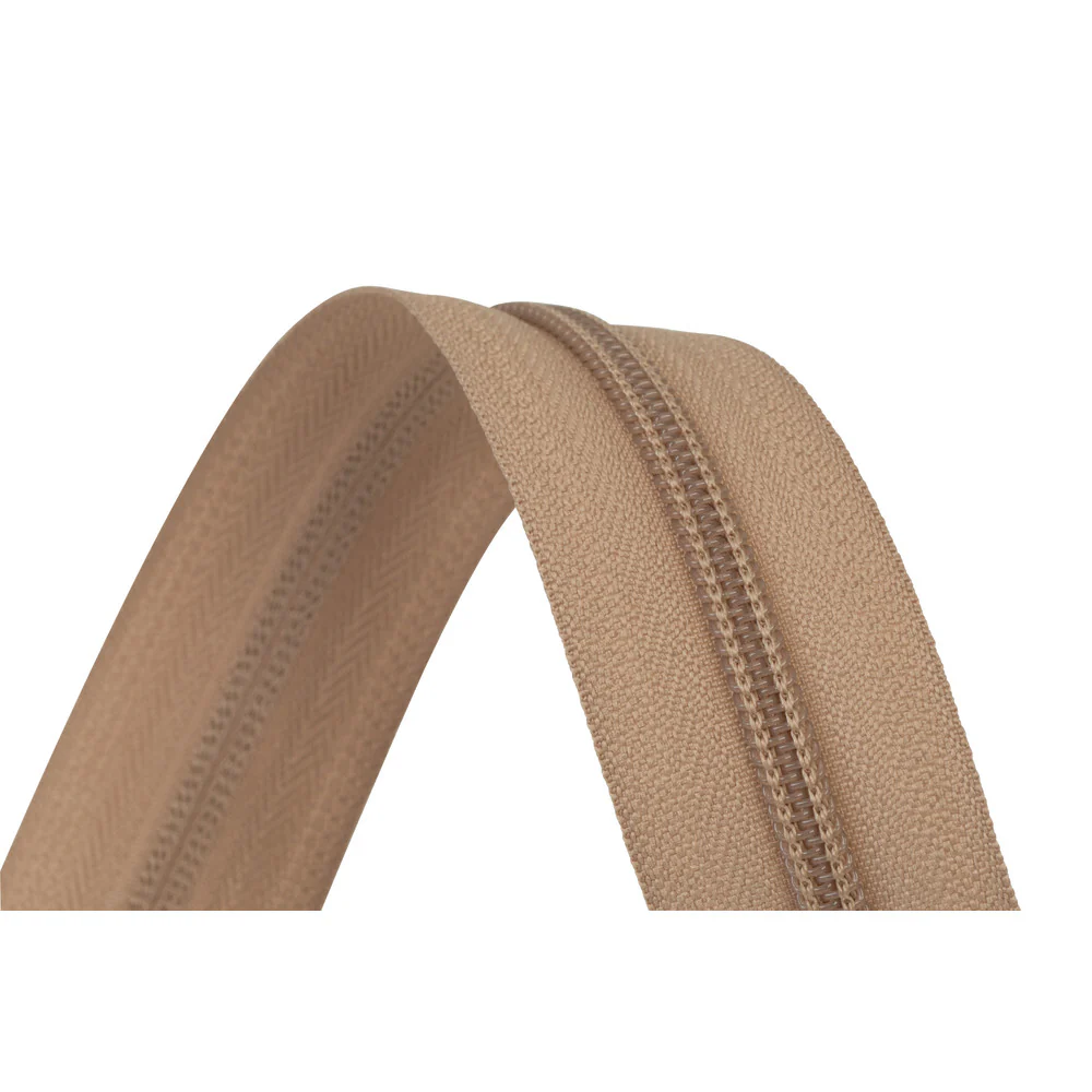 1616–5-beige-ykk-coil-zipper-tape-nylon-5cn-bge-1.webp