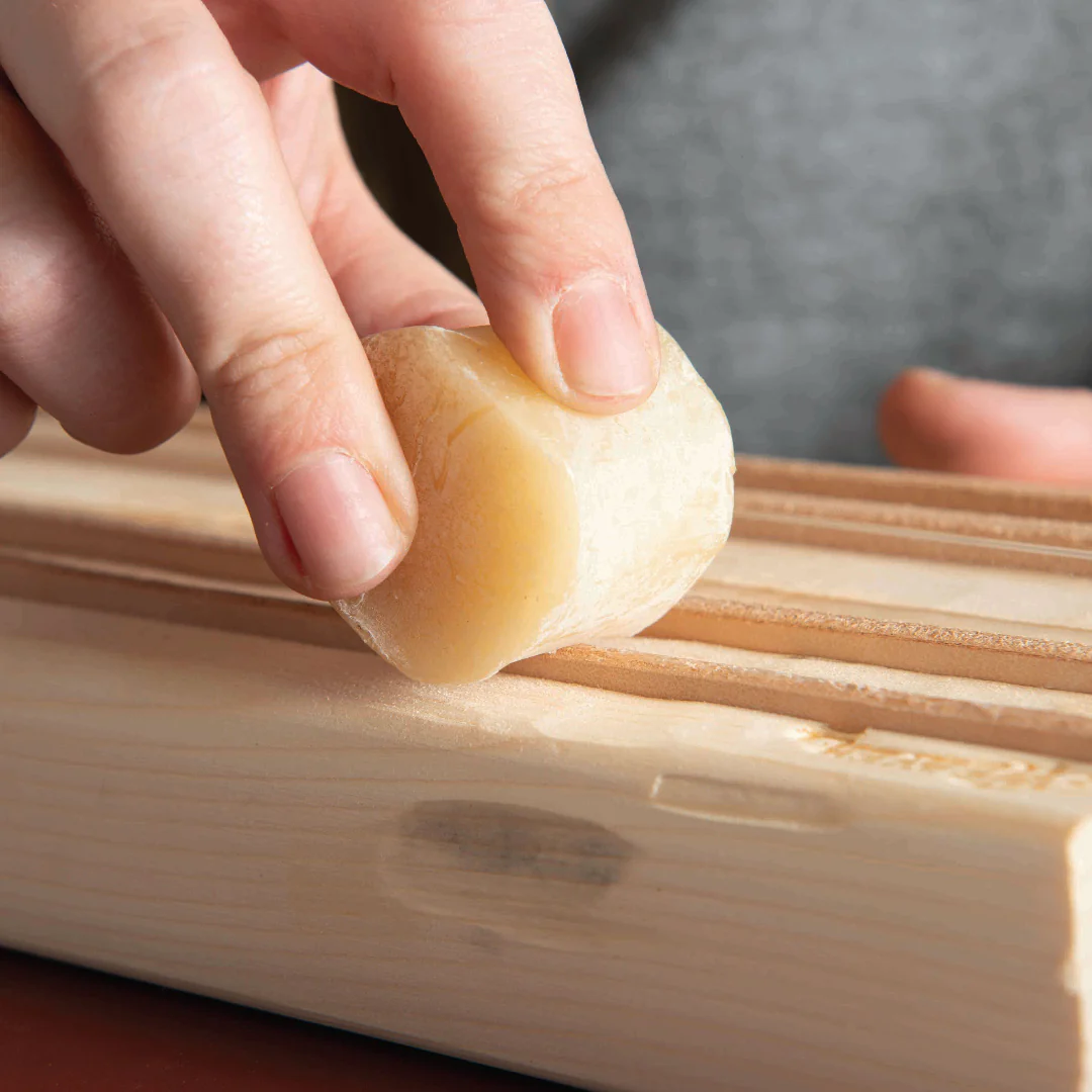 Beeswax 1 5545-beeswax-1.webp
