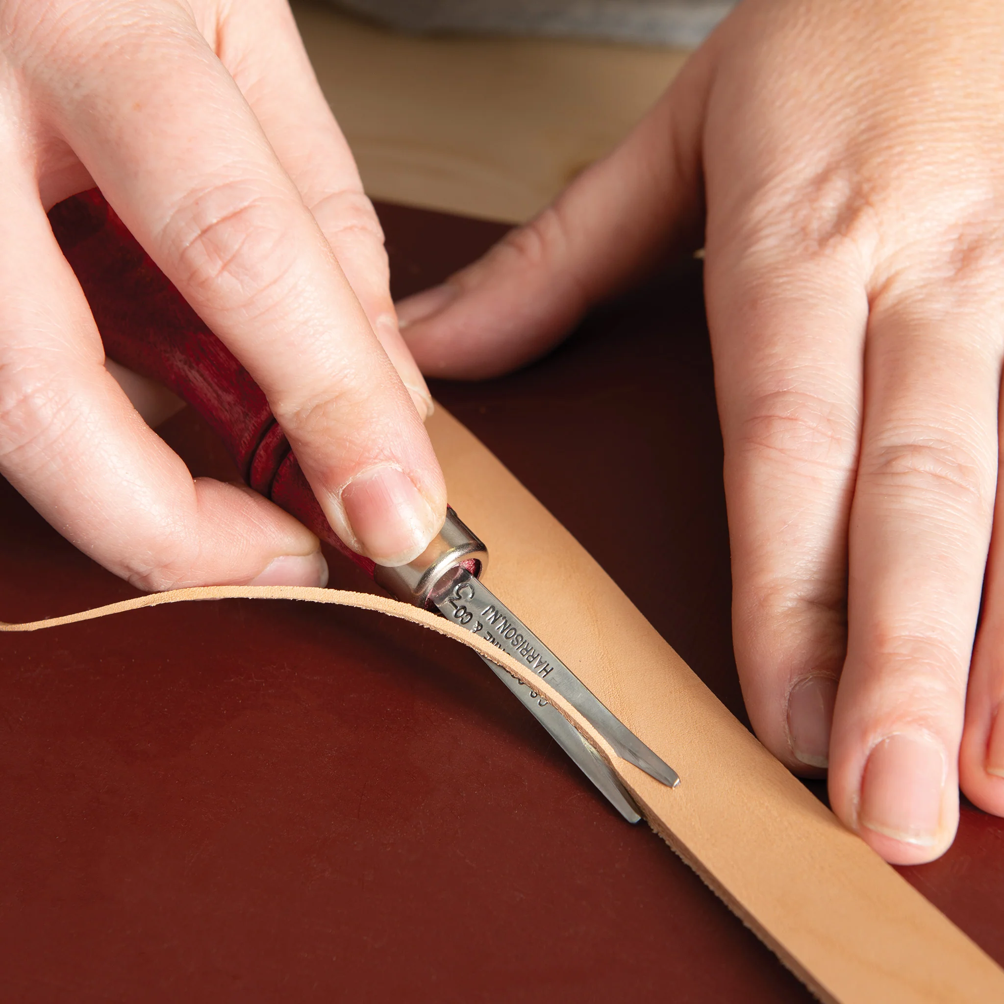 5798-c-s-osborne-edge-tool-1.webp
