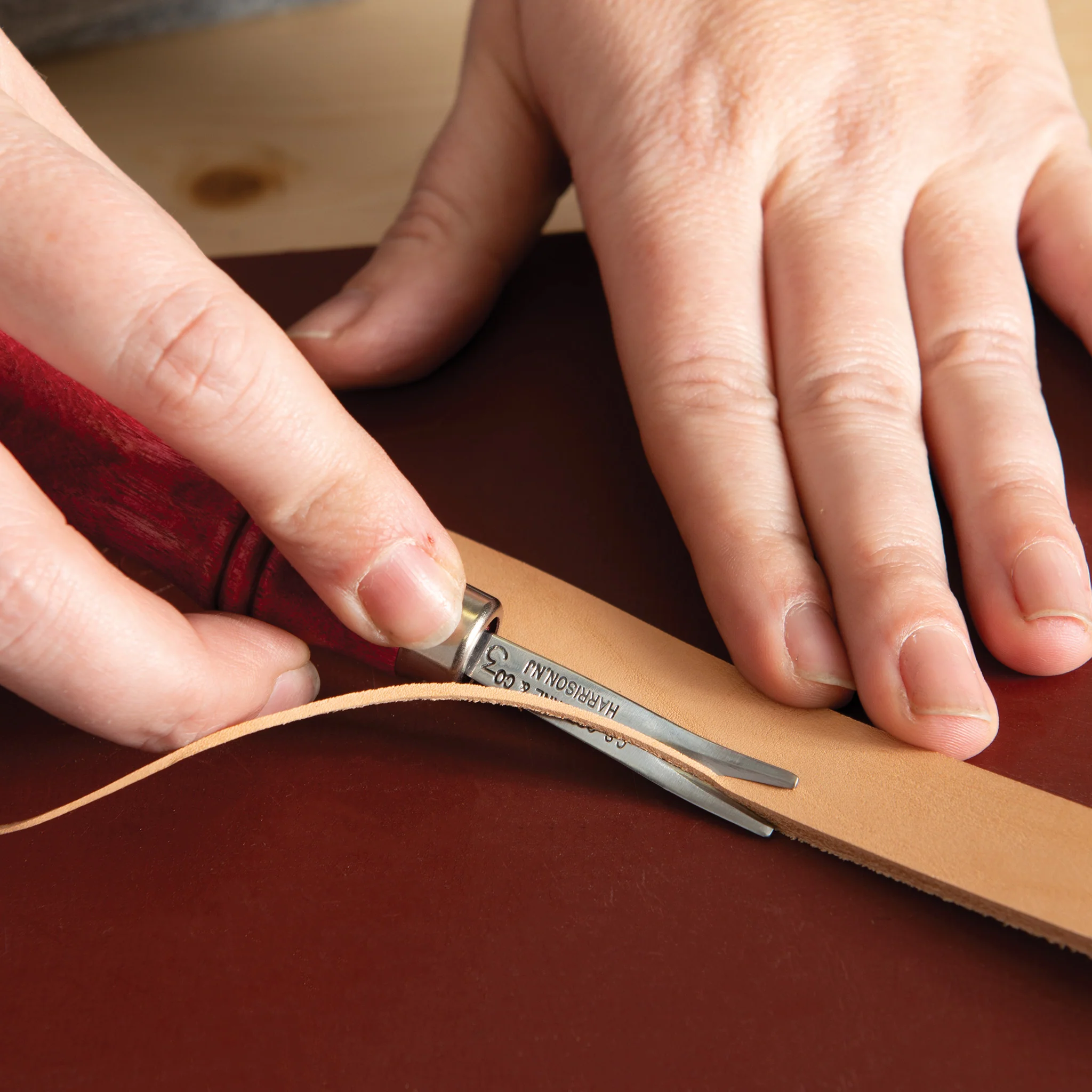 5798-c-s-osborne-edge-tool-1.webp