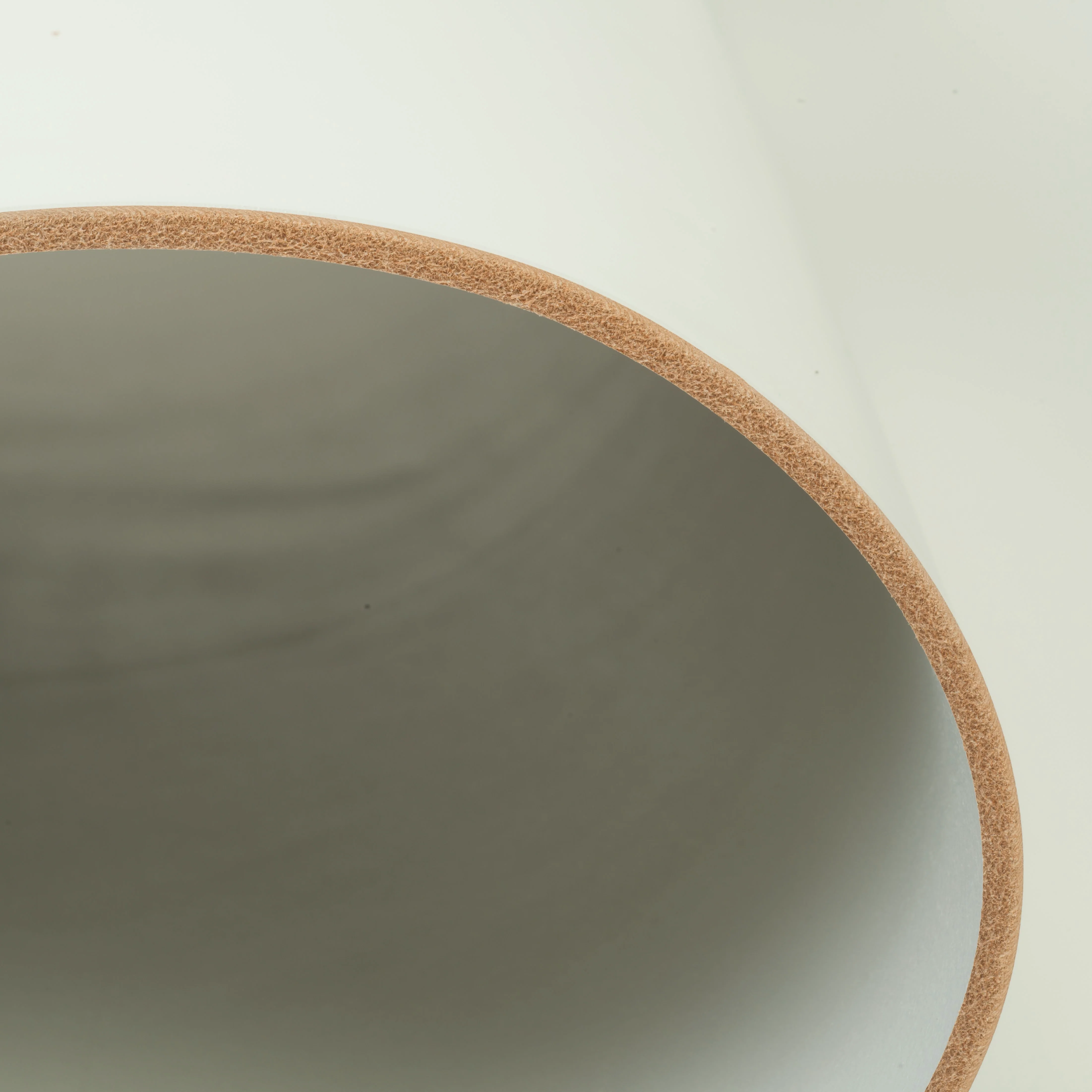 6021-chahinleather-pigmented-strap-leather-1.webp