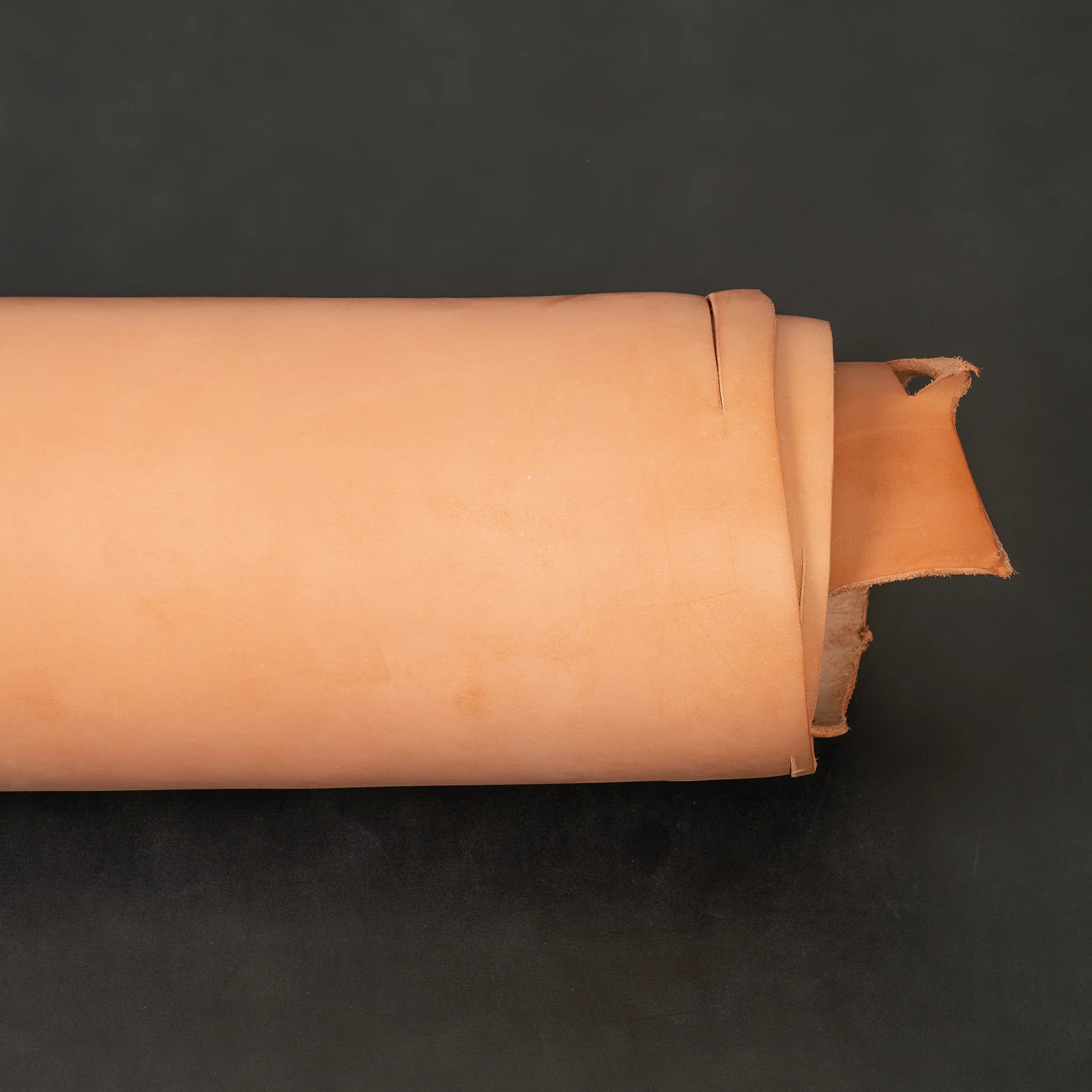 6029-chahinleather-saddle-skirting-leather-1.webp