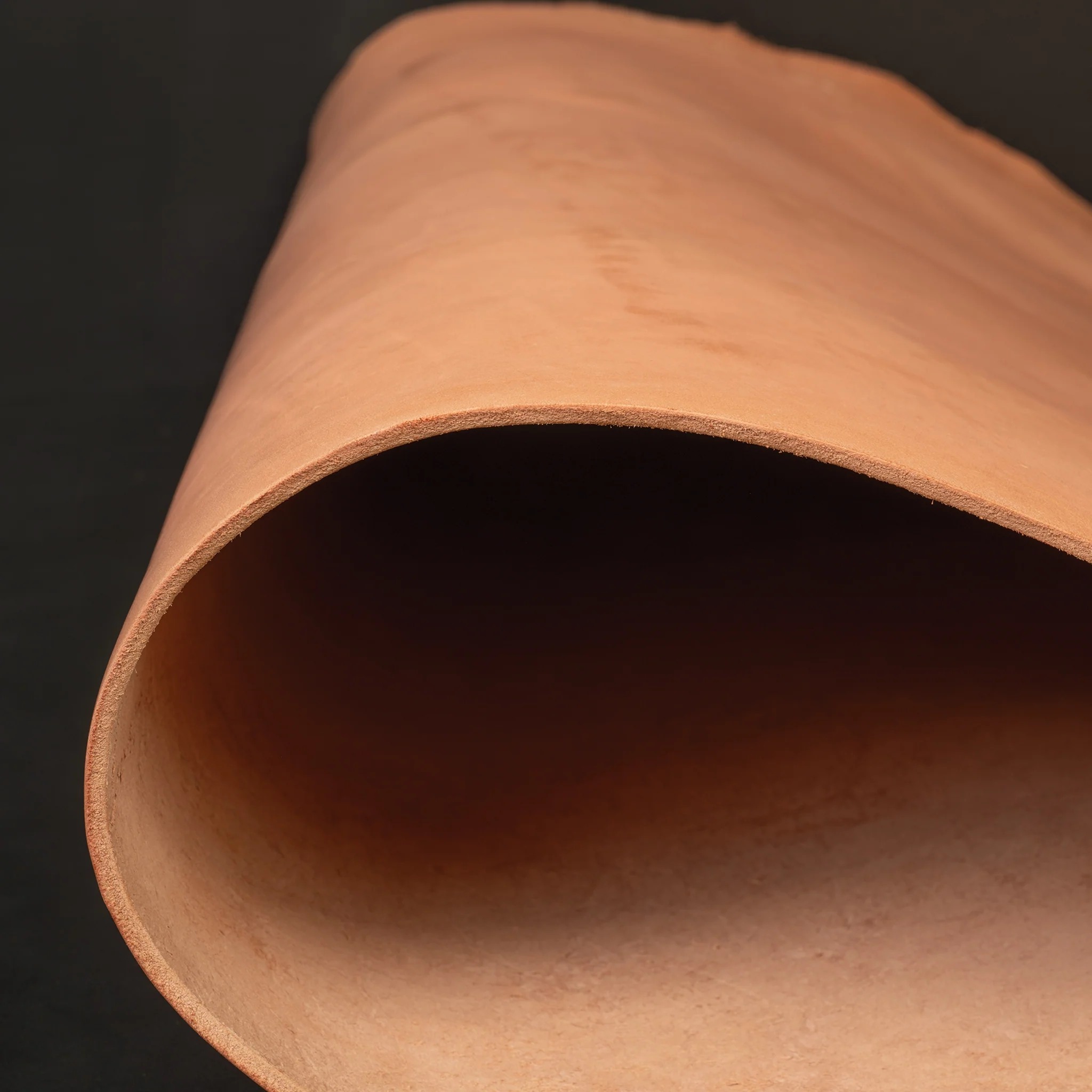 6029-chahinleather-saddle-skirting-leather-1.webp