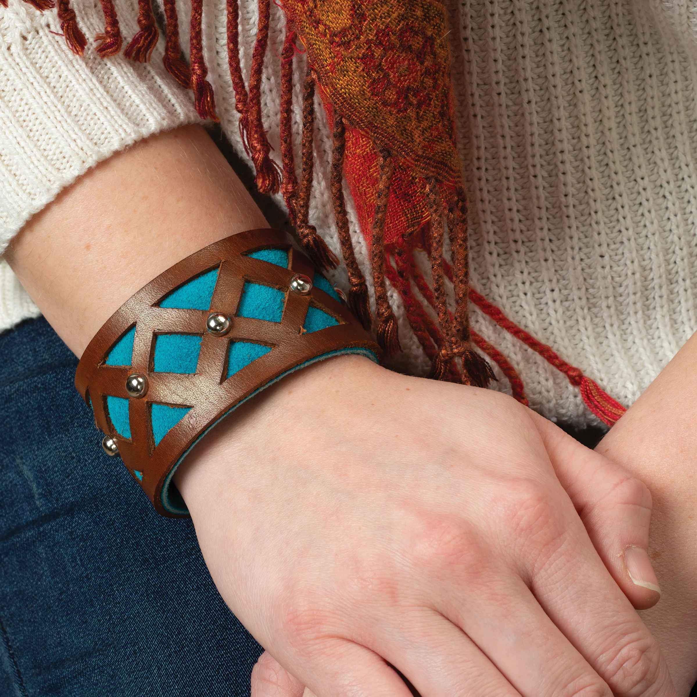 Cross Hatch Cuff Bracelet Project Pack