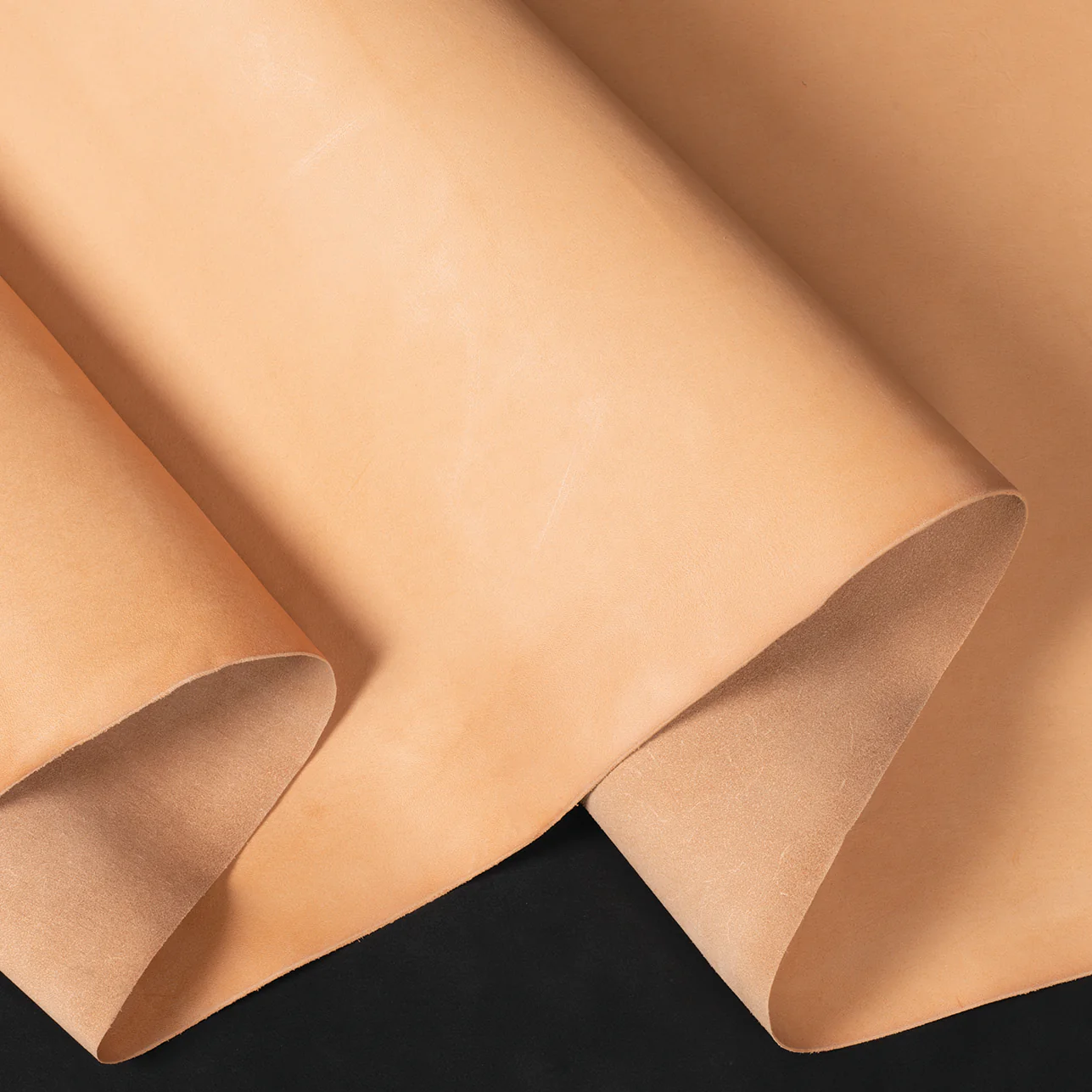 Hermann OakÂ® 3X Grade Veg Tanned Strap Sides