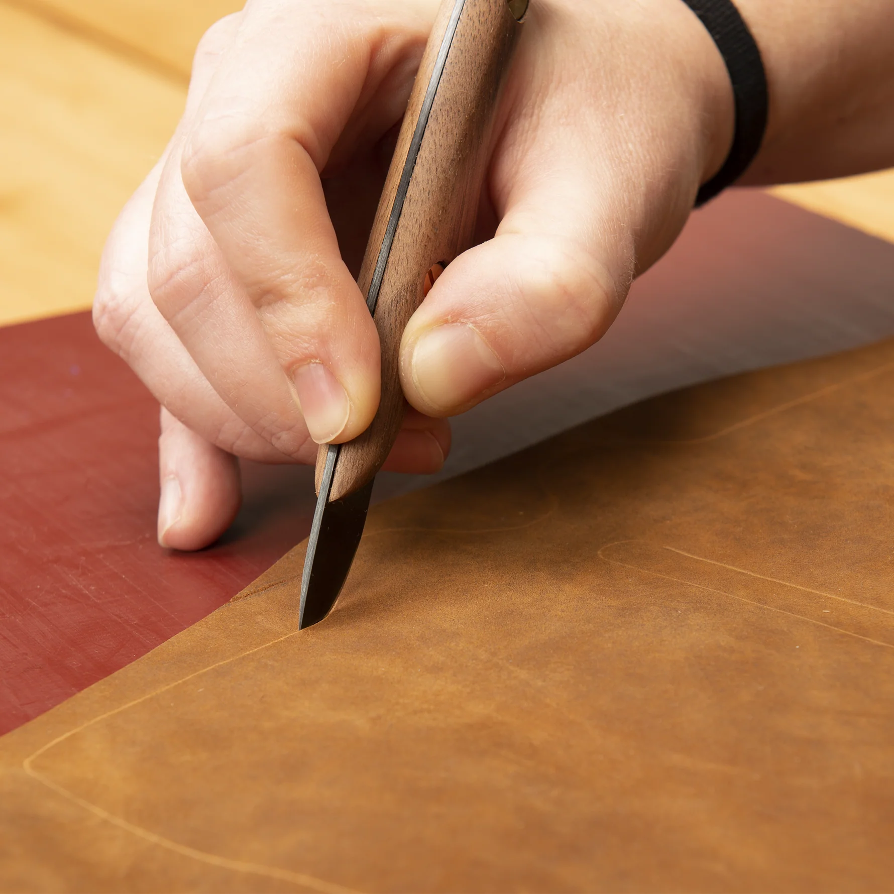 7943-leather-craft-knife-by-fedeca-1.webp