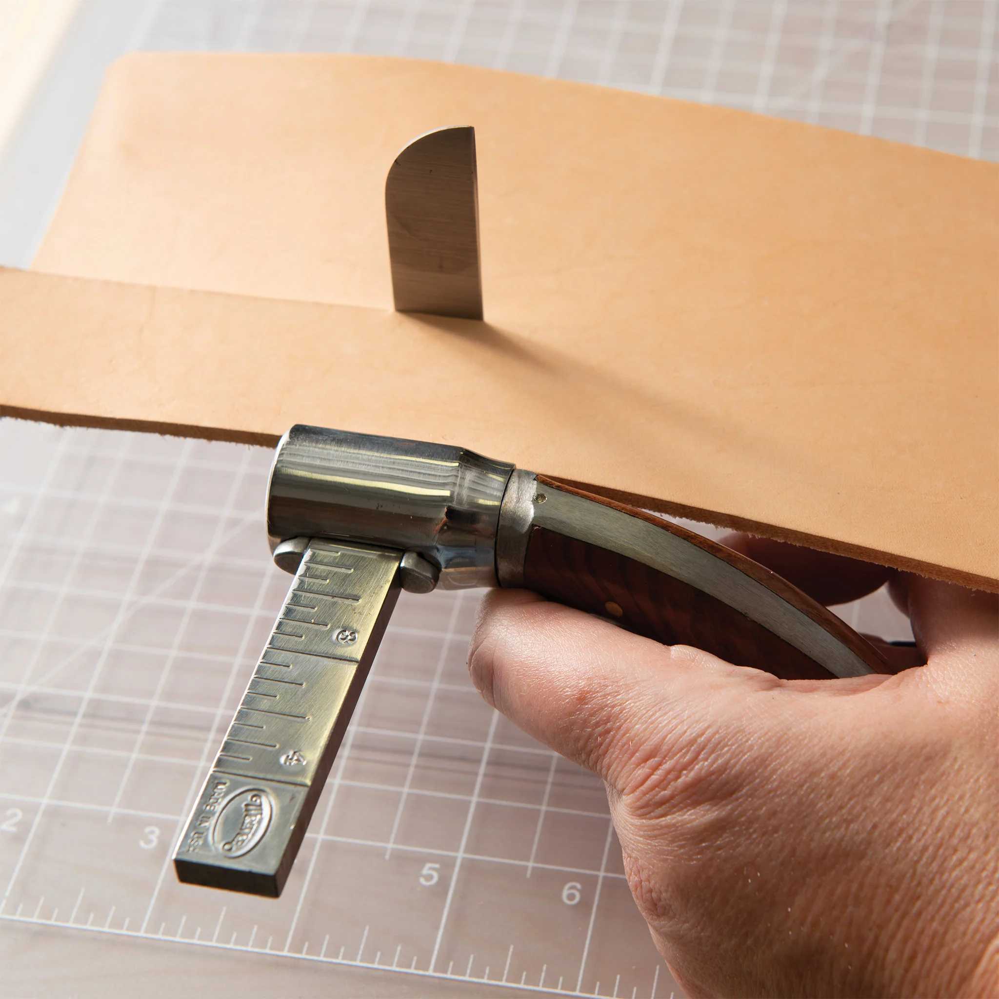 8204-master-tool-draw-gauge-1.webp