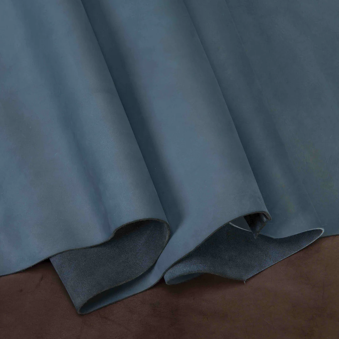 8574-pioneer-chrome-oil-tanned-top-grain-leather-side-6-7-oz-1.webp