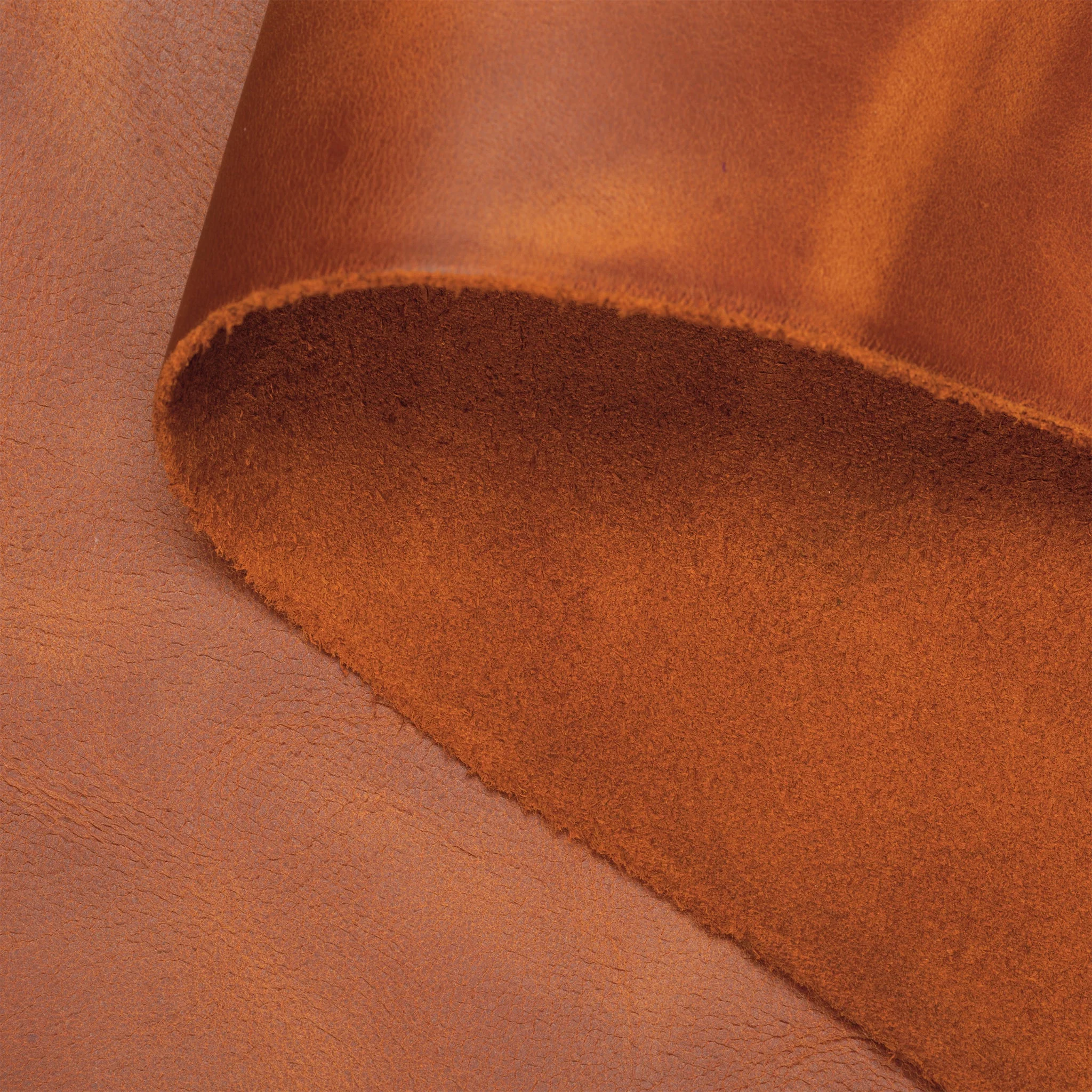 8753-redrock-waxy-pull-up-leather-1.webp