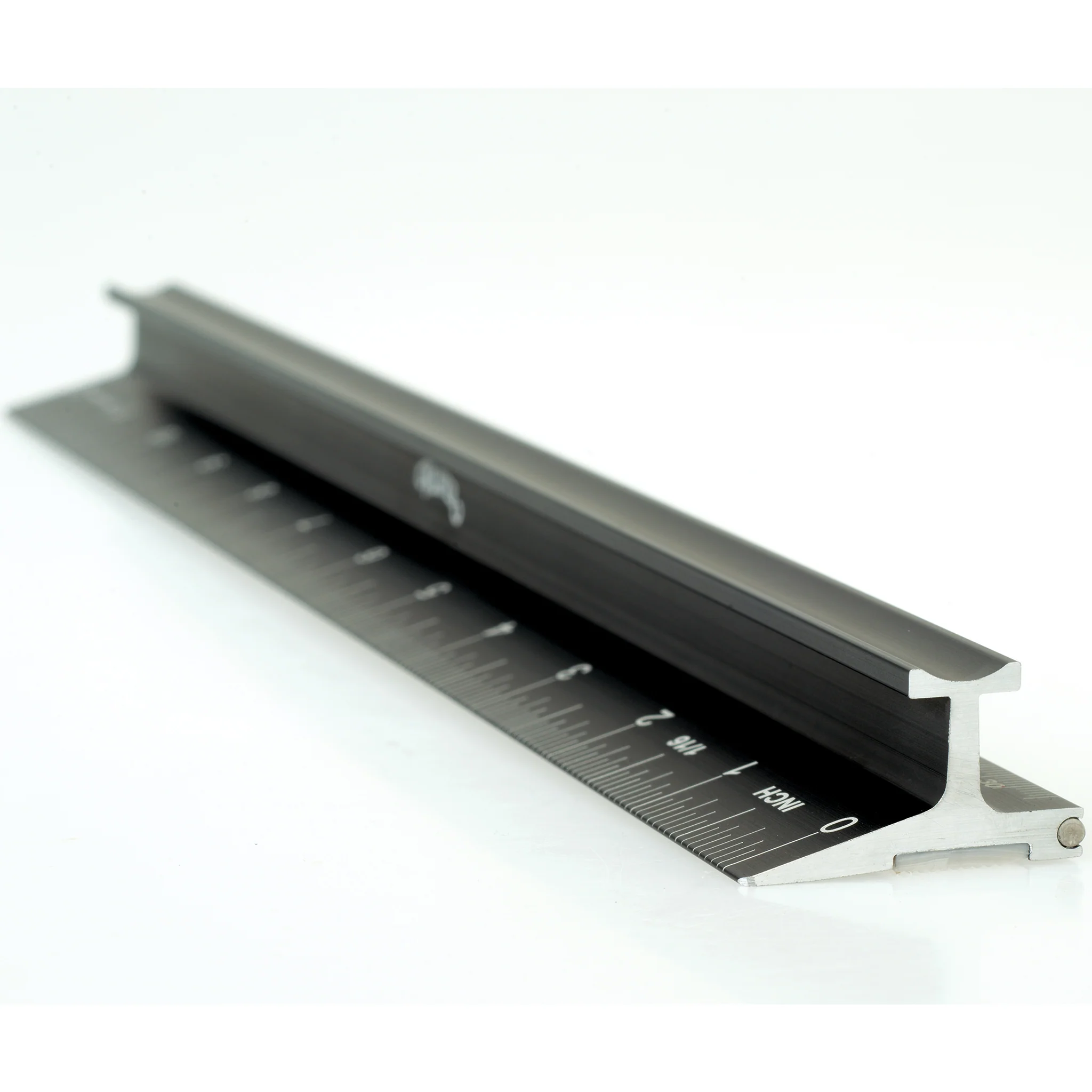 9213-safety-cutting-ruler-1.webp