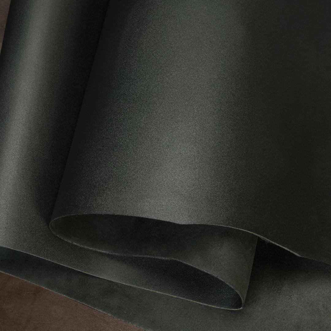 9369-sample-chrome-tanned-water-buffalo-leather-5-6-oz–1.webp