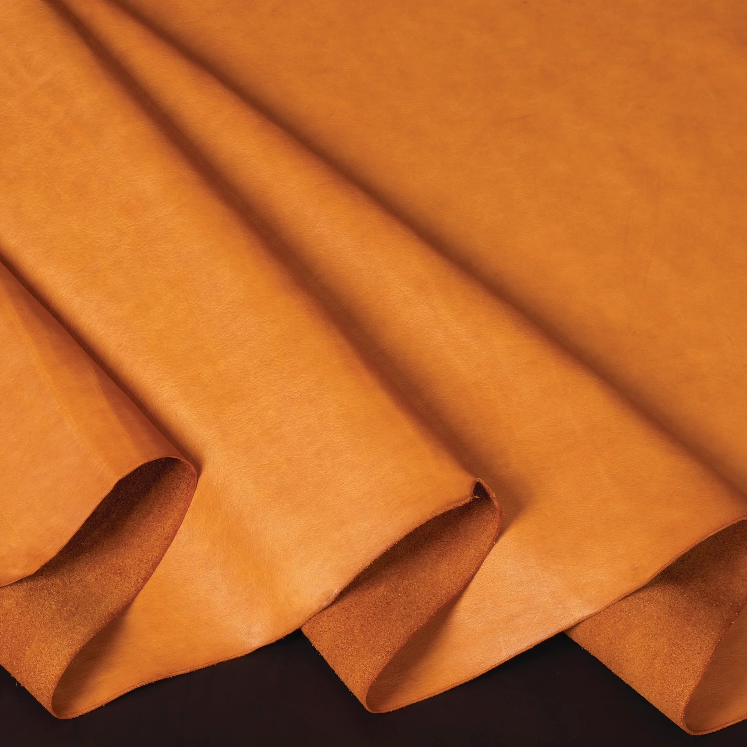 9532-sample-hermann-oak-heritage-1881-top-grain-leather-4-to-5-oz–1.webp