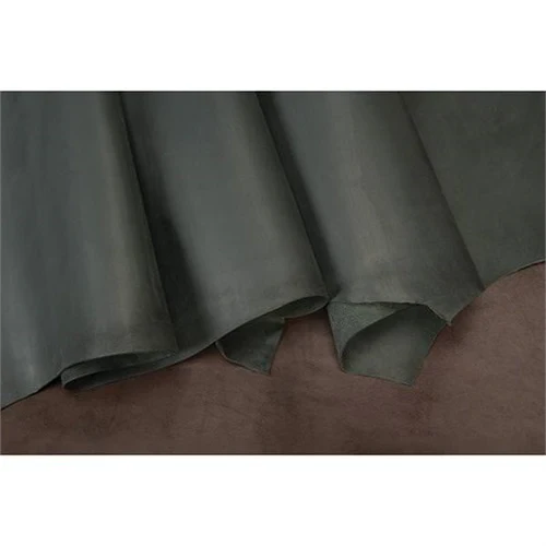 9642-sample-pioneer-chrome-oil-tanned-top-grain-leather-side-6-7-oz–1.webp