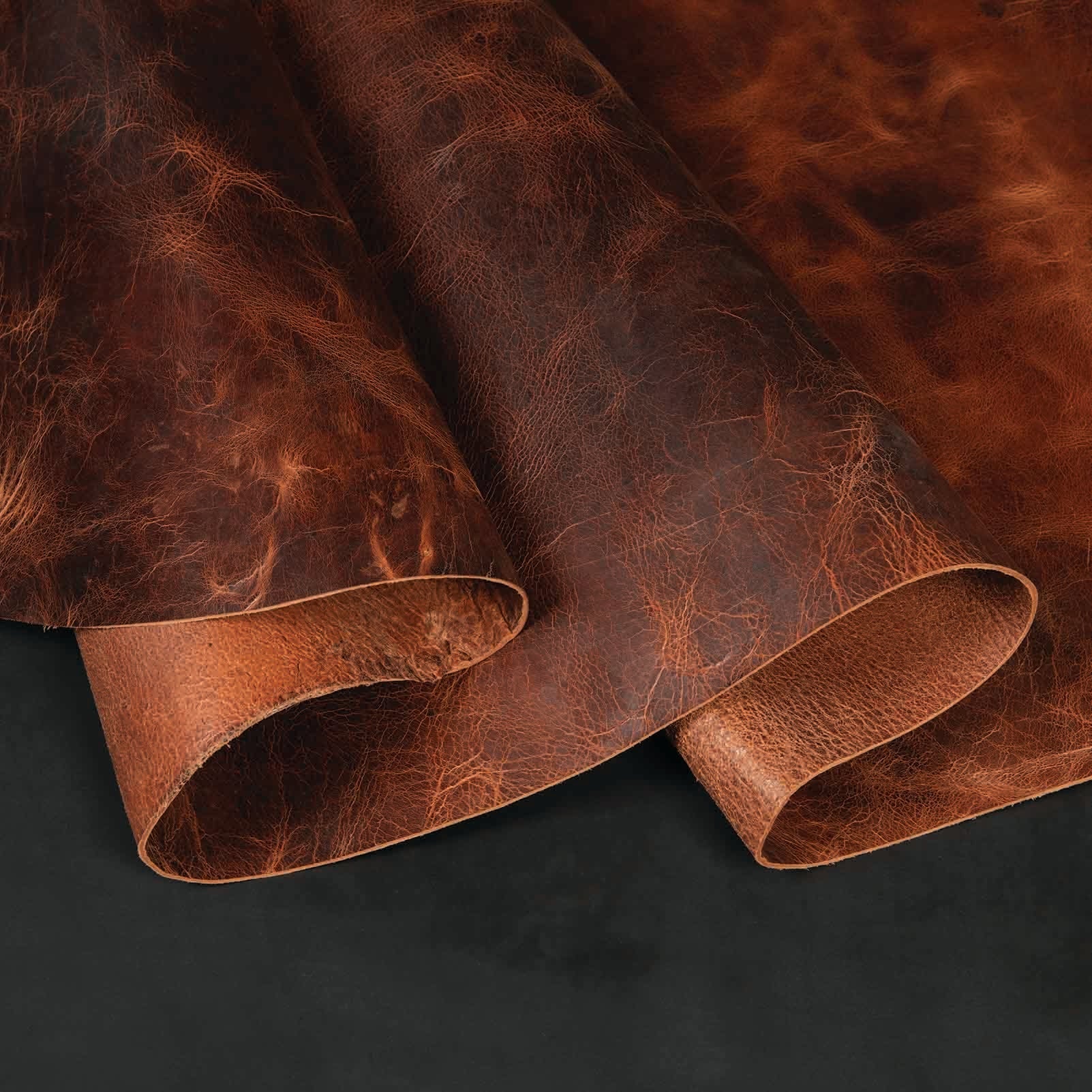 9780-sample-water-buffalo-leather-single-bend-1.webp