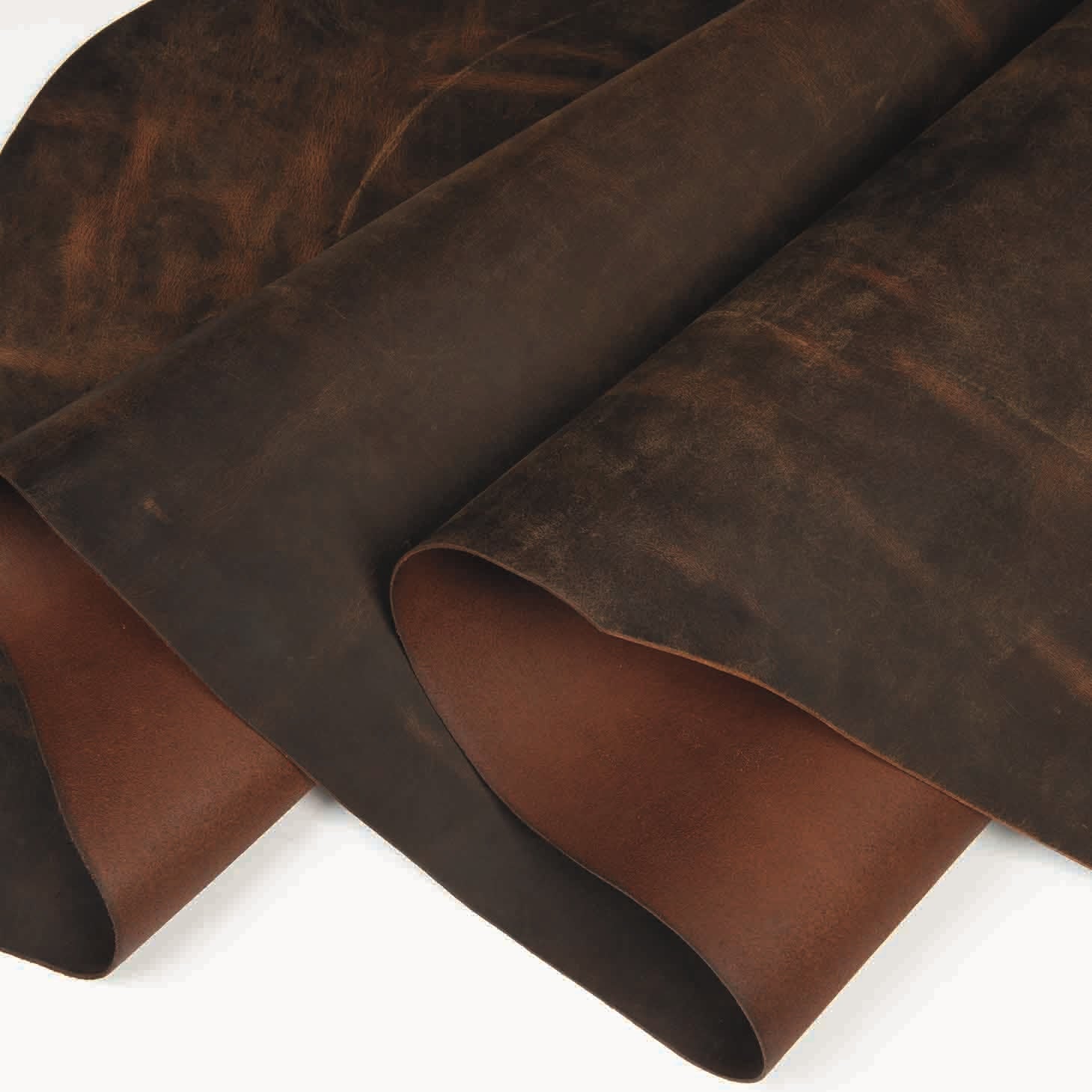 9780-sample-water-buffalo-leather-single-bend-1.webp