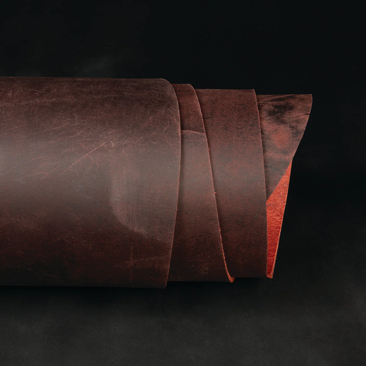 9780-sample-water-buffalo-leather-single-bend-1.webp