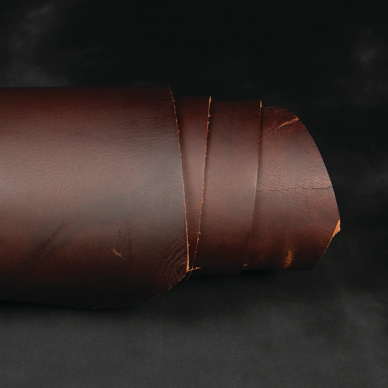 9780-sample-water-buffalo-leather-single-bend-1.webp